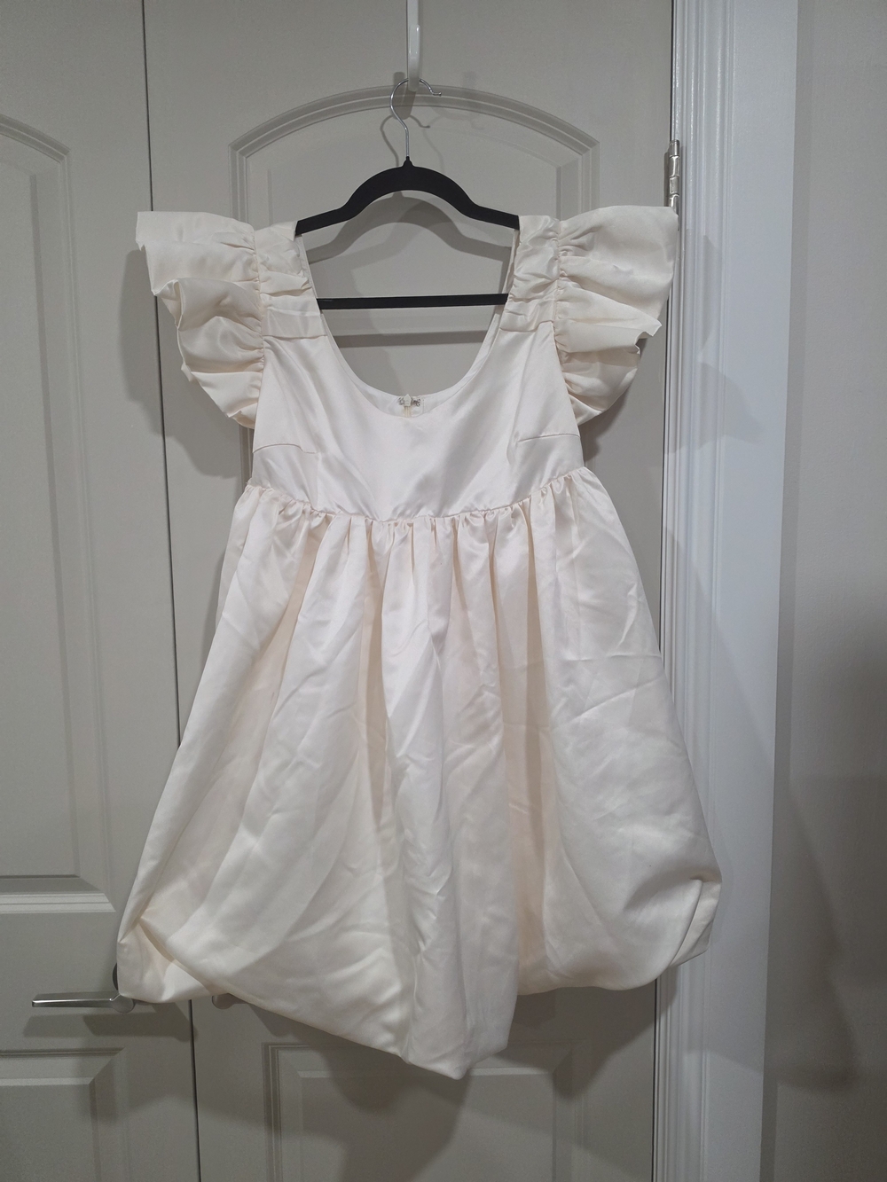 Elegant Cream Puff Mini Dress M NWOT